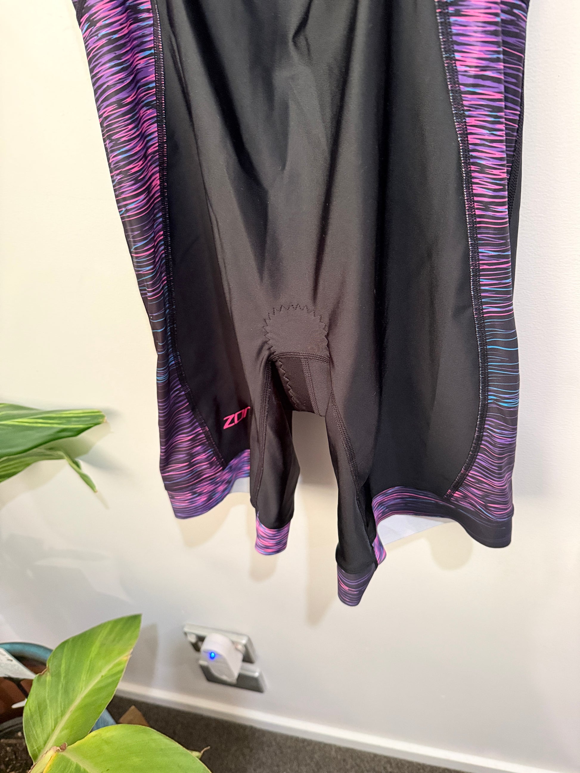 Zone3 Short Sleeve Full-zip Trisuit Size XL