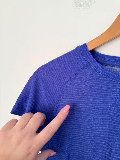 Active Sheer Mesh Shirt Size M