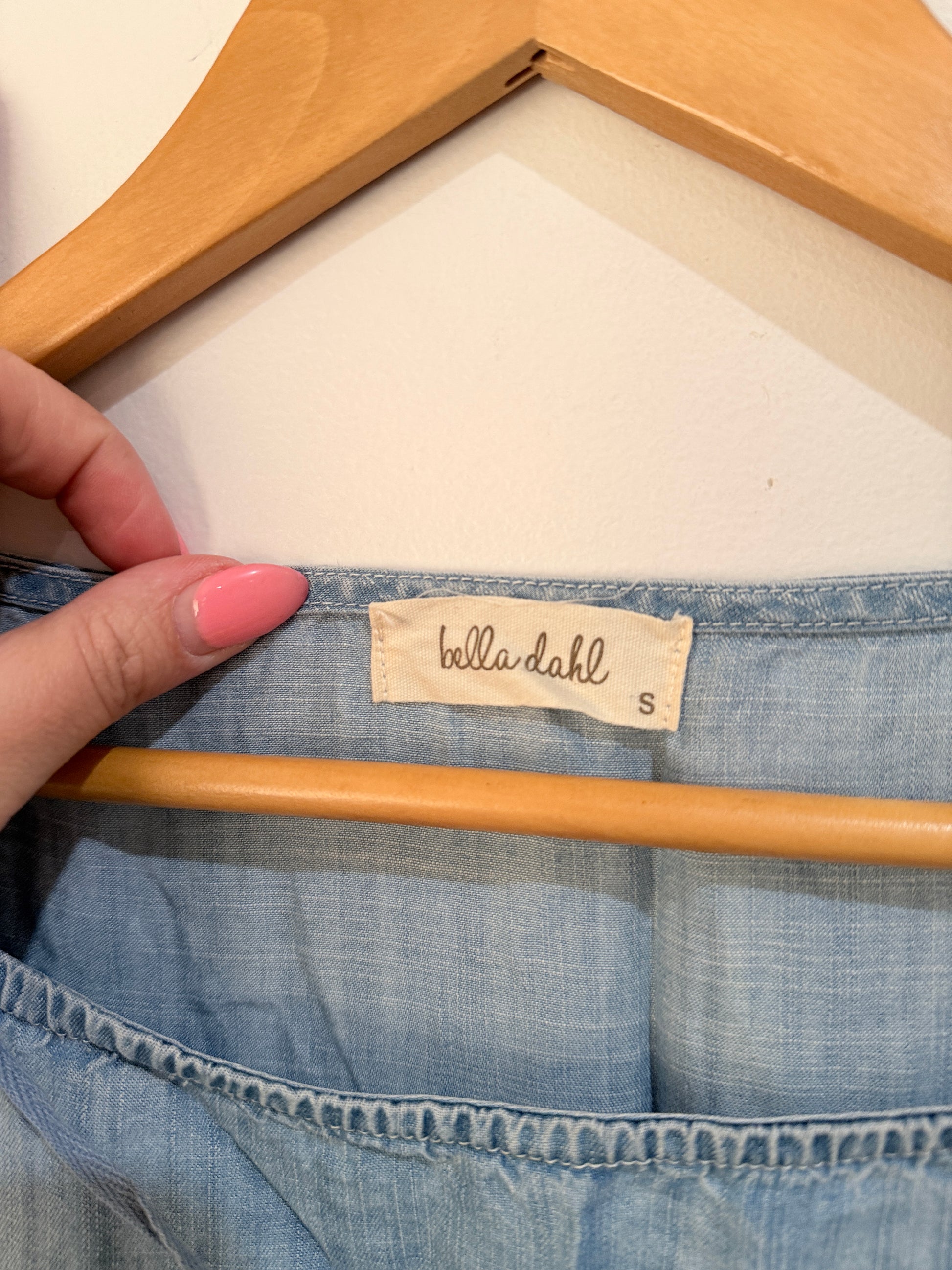 Bella Dahl Bell-sleeve Top Size S | U/Arm to U/Arm 50cm