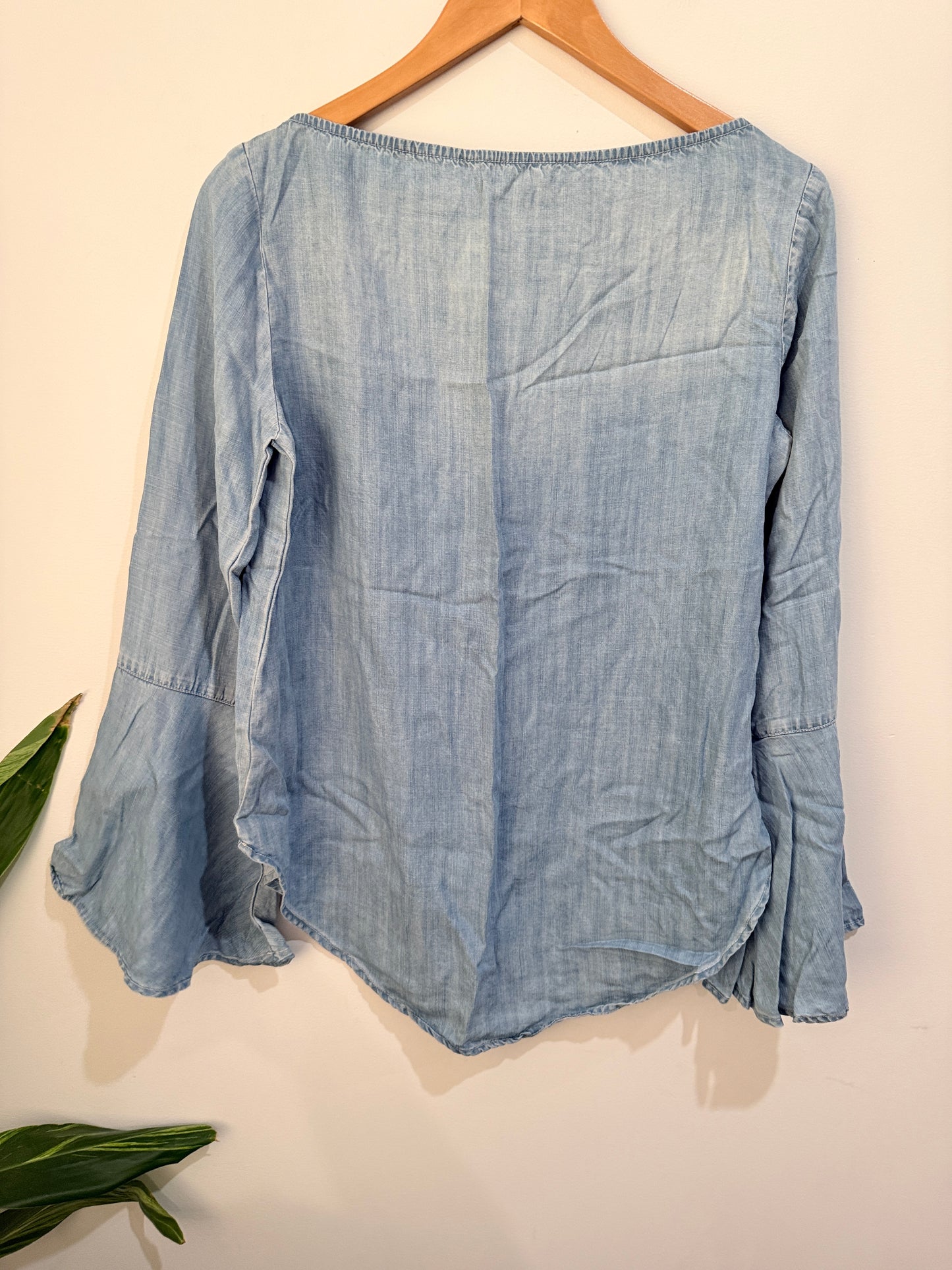 Bella Dahl Bell-sleeve Top Size S | U/Arm to U/Arm 50cm