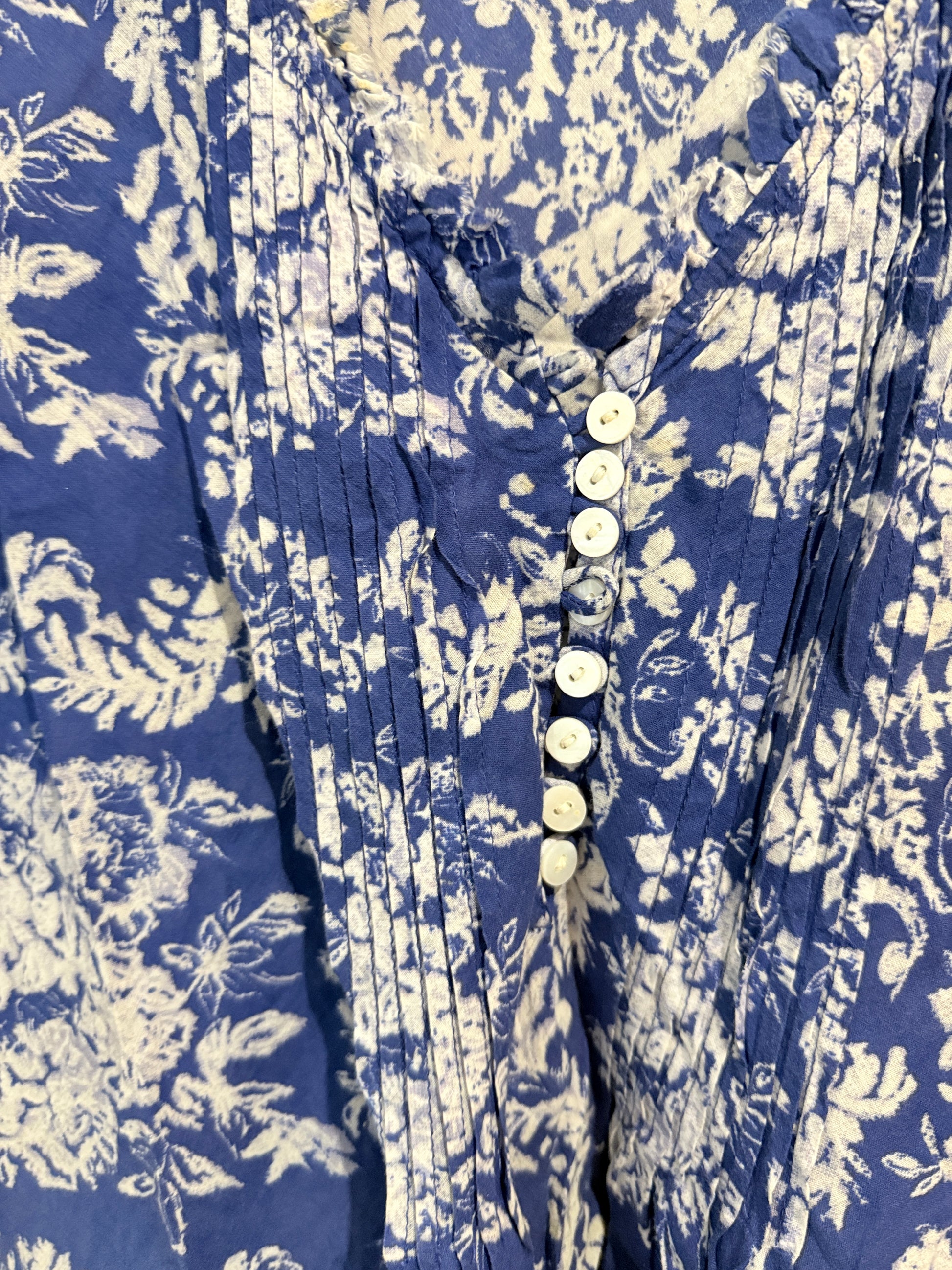 One Season Floral Tunic Top Size S