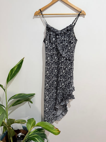 Tiered Maxi Dress Size U/Arm to U/Arm 40cm