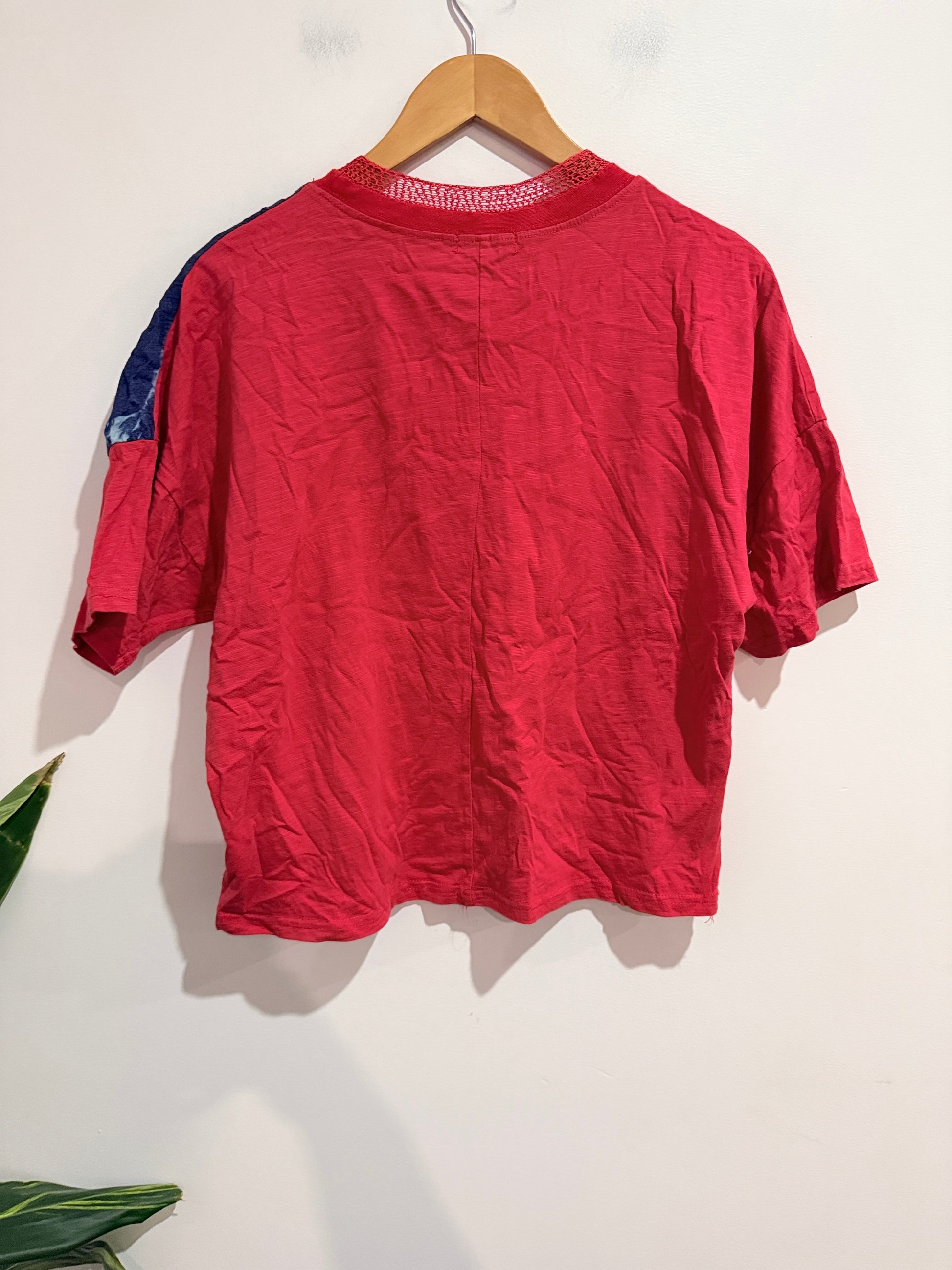 Fashion Abstract-print T-shirt Size U/Arm to U/Arm 52cm