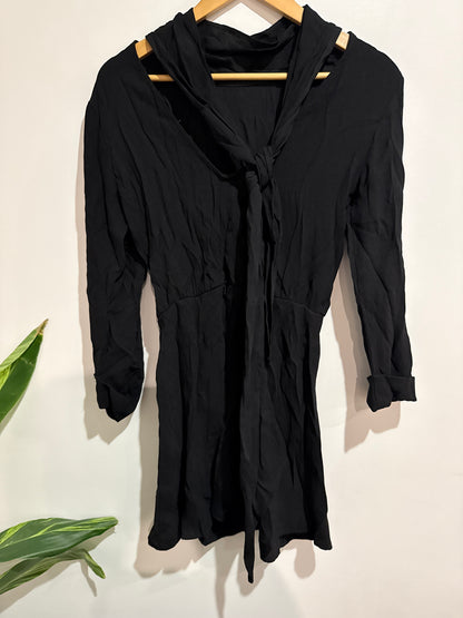 Liam (NZ Made) Crinkle Mini Dress Size 6