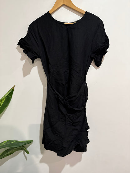 Decjuba Ruffle Dress Size 8