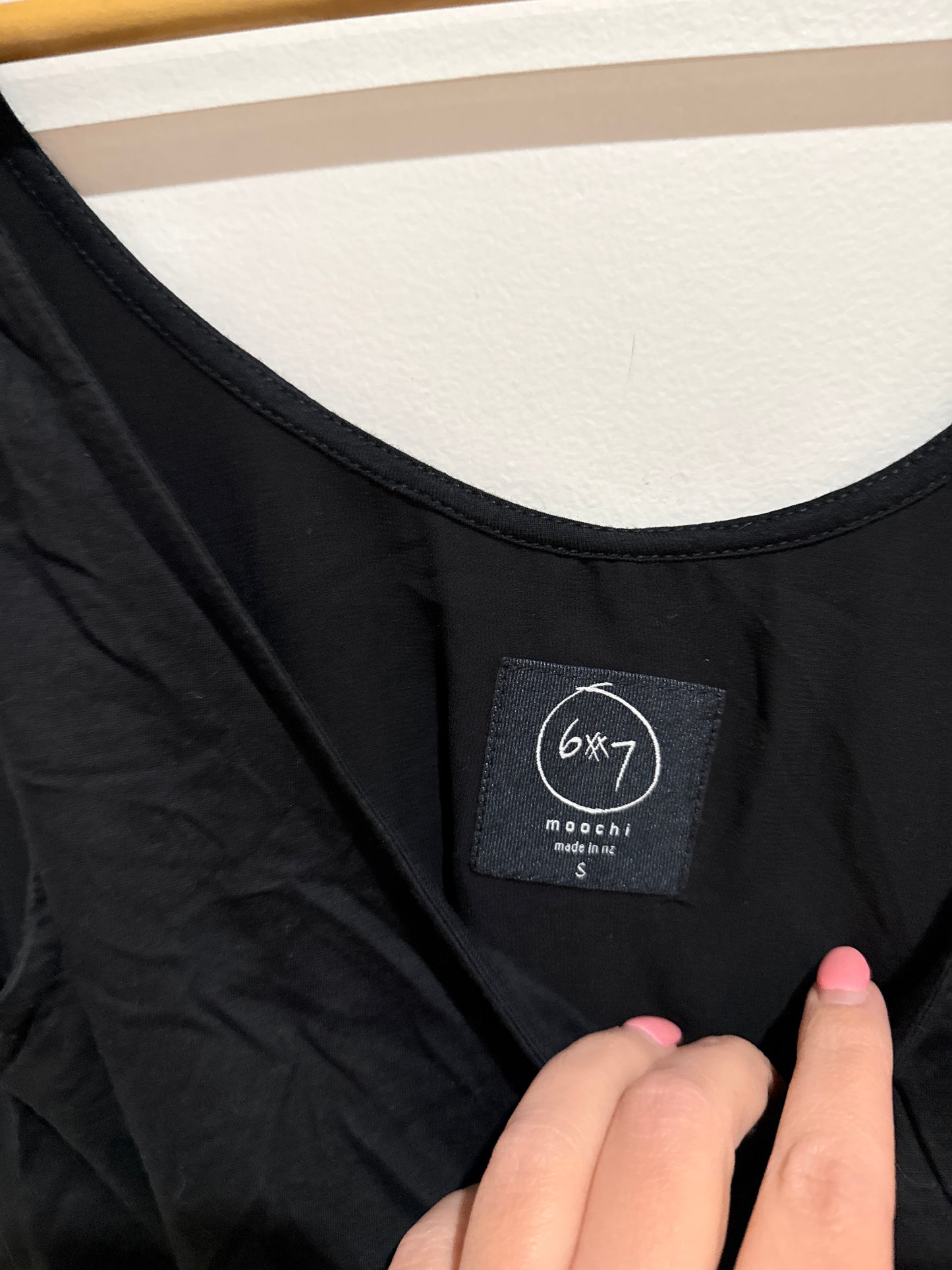 Moochi (NZ Made) Singlet Tank Top Size S