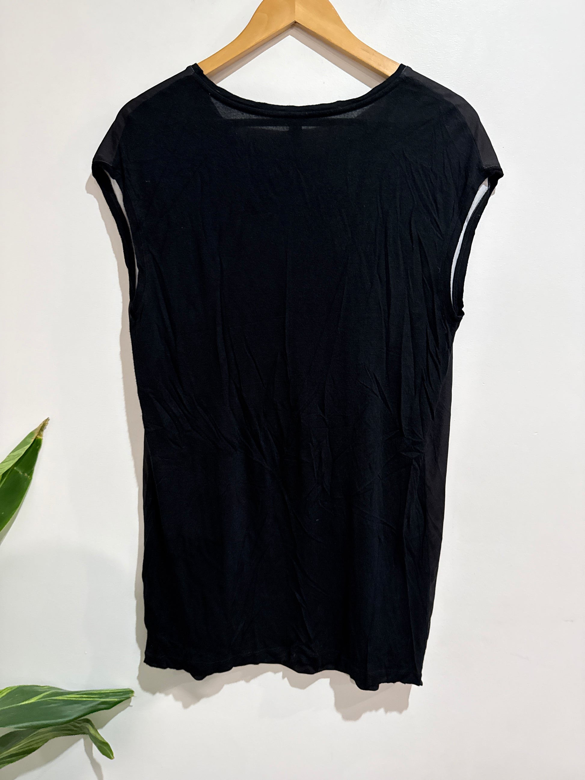 Zoul Trend Sleeveless Shift Dress Size S