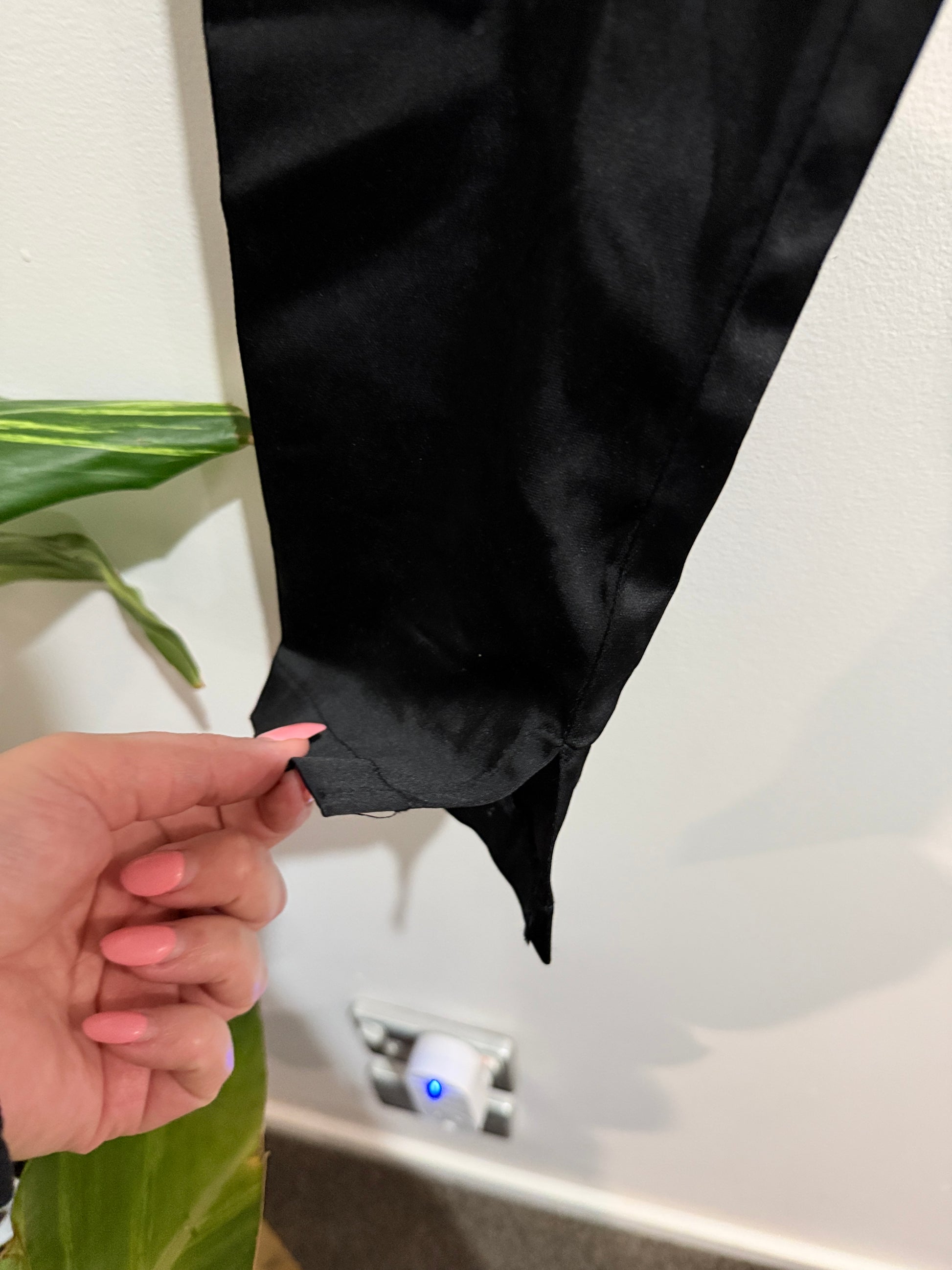 Pearl (NZ Made) Satin Leggings Size 6
