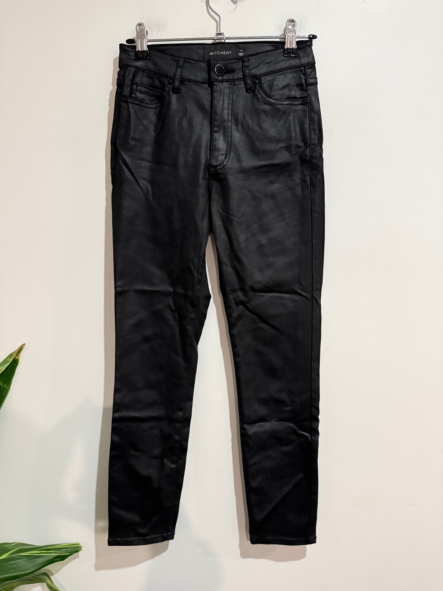 Witchery Coated Skinny Jeans Size 4