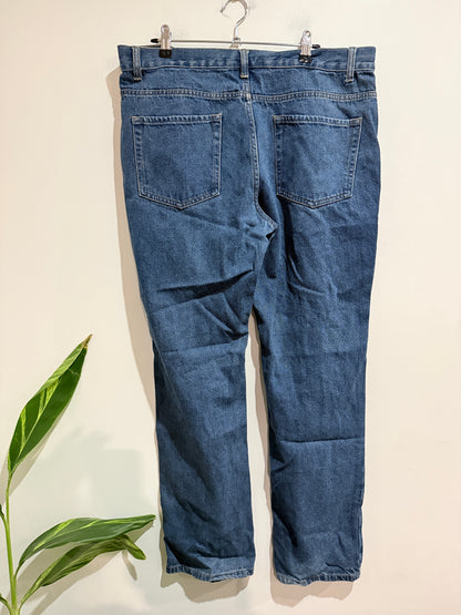 Brand Unknown Relaxed-fit Blue Jeans Size Waist 92cm/ 36"