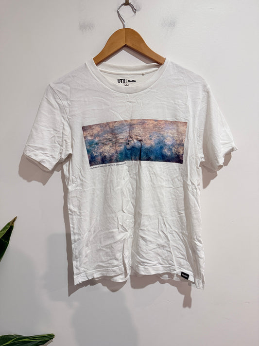 Uniqlo Graphic T-shirt Size S