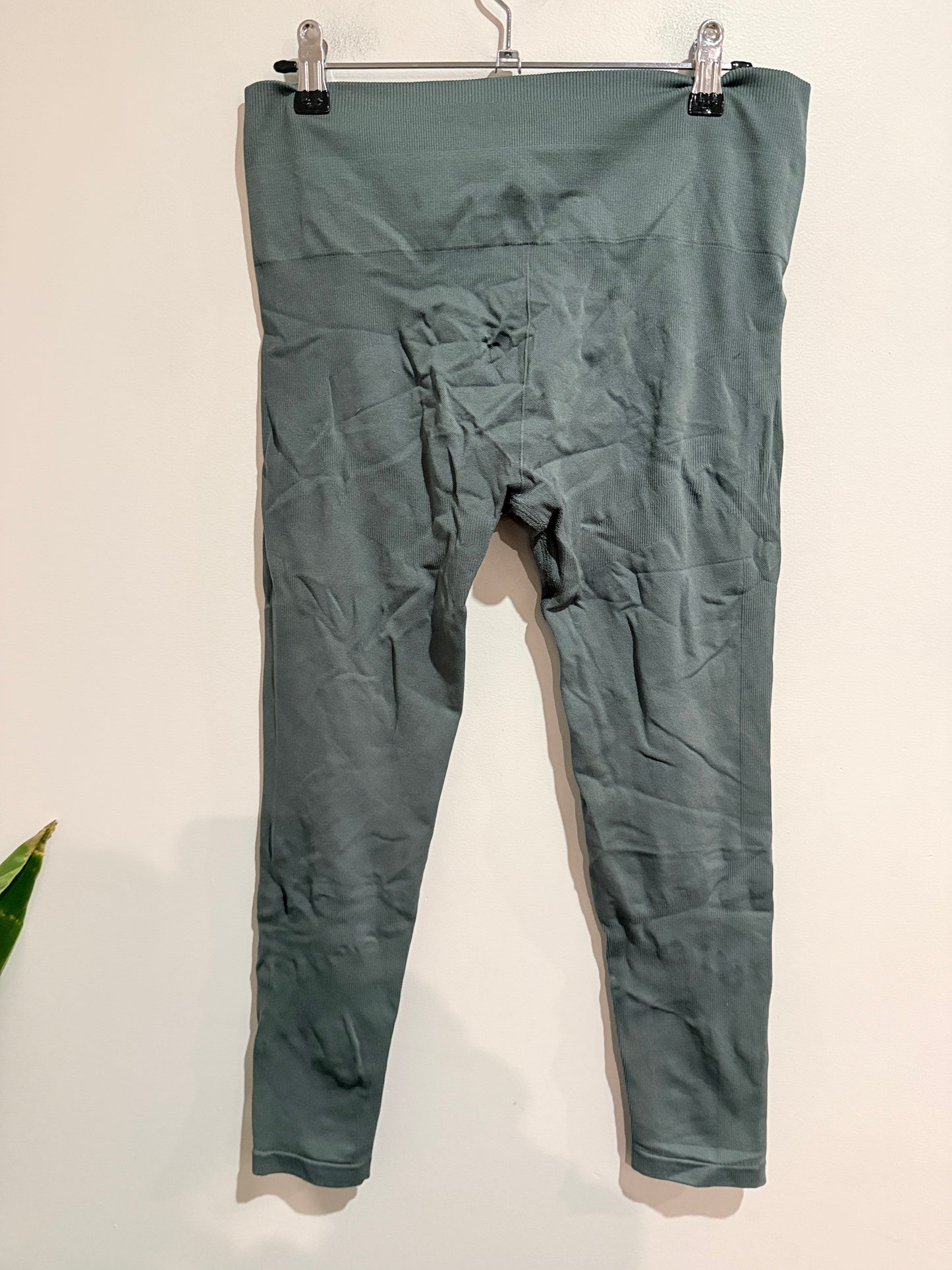Anko Seamless Leggings Size 12-14