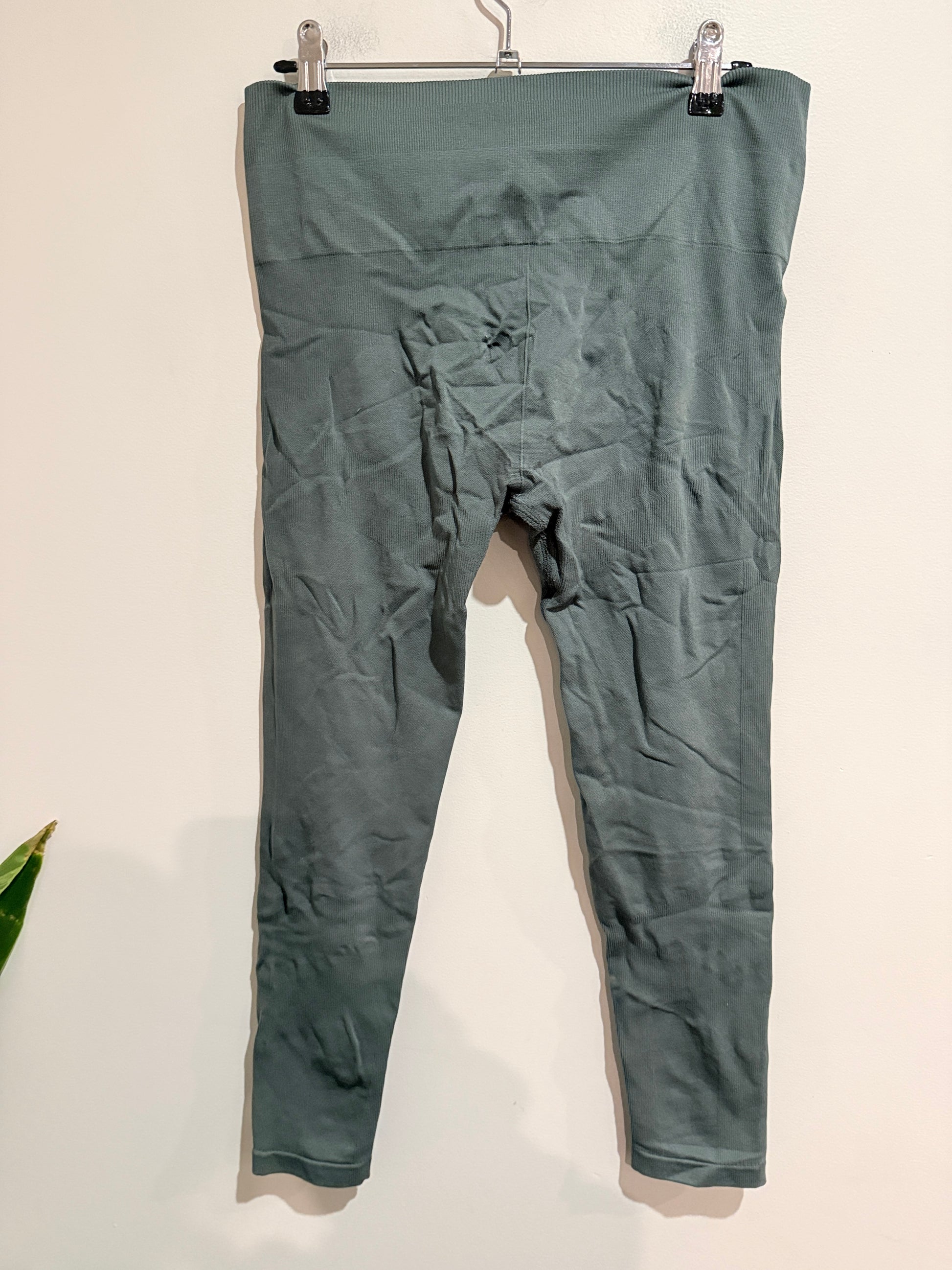Anko Seamless Leggings Size 12-14