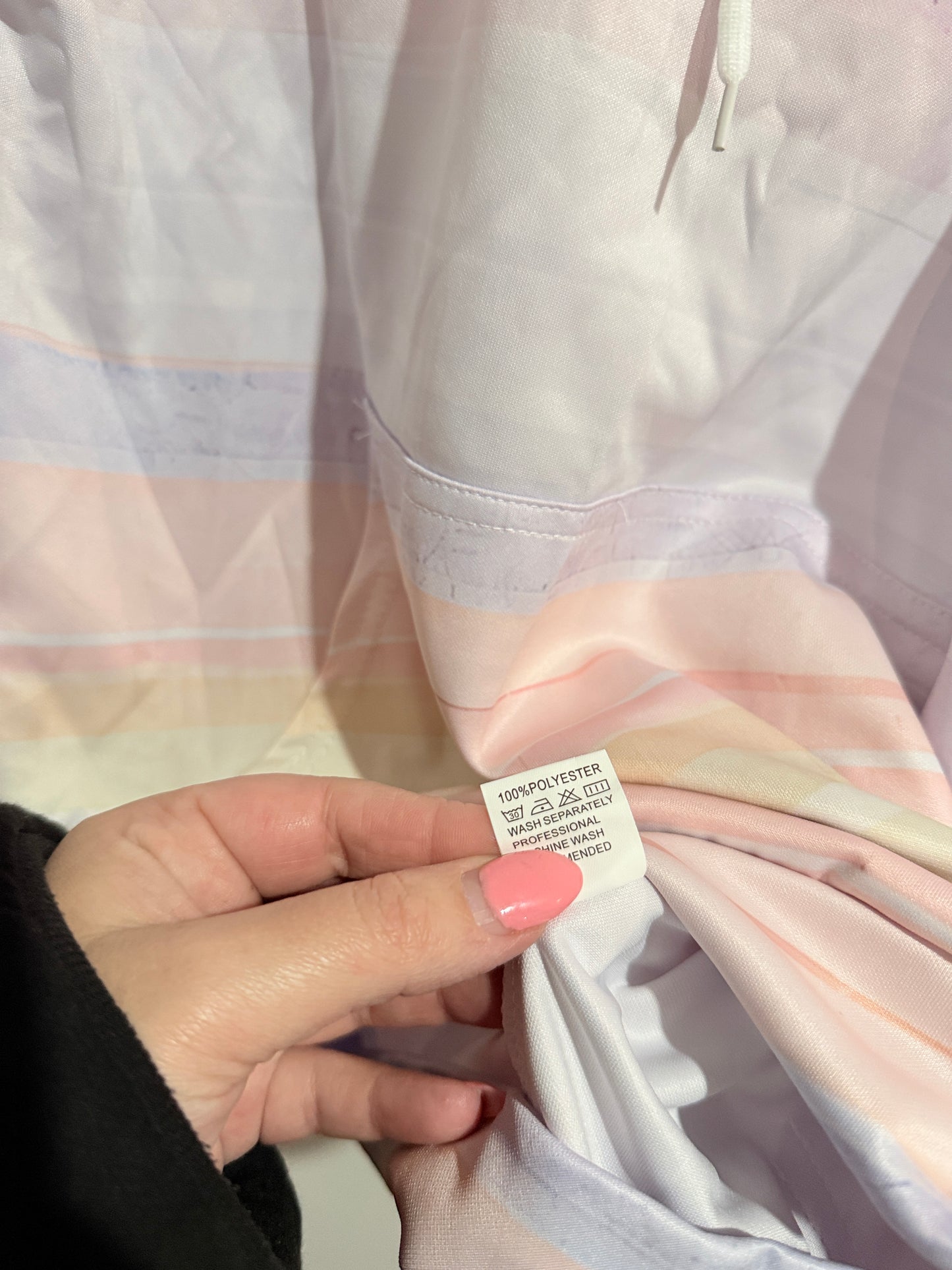 Brand Unknown Pastel Striped Hoodie Size S