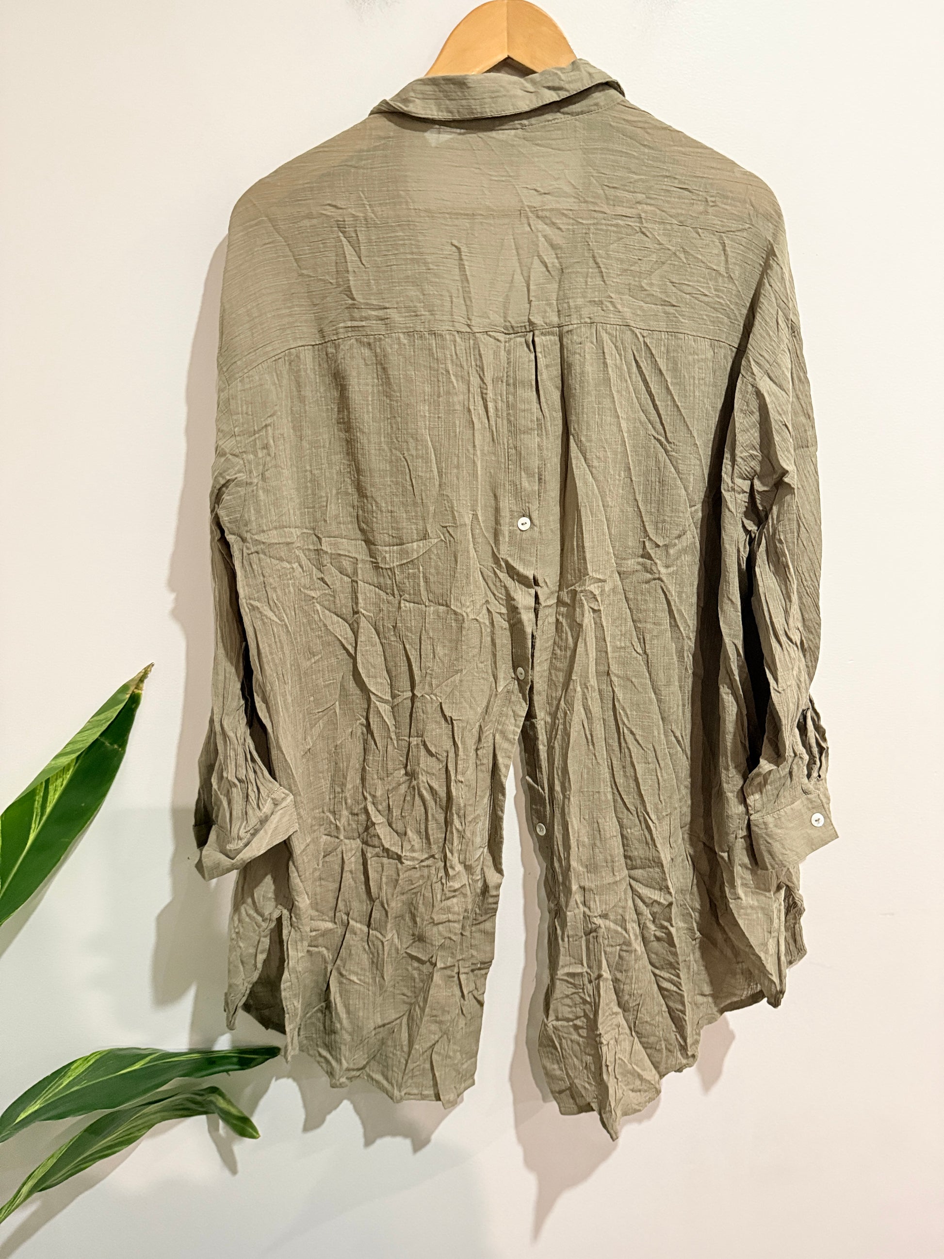 Anko Long-sleeved Shirt Size 14-16