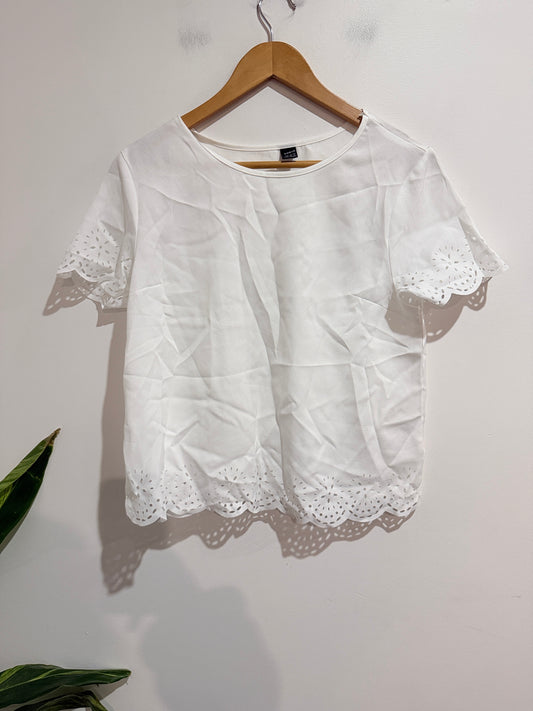 Shein Short-sleeve Top Size M