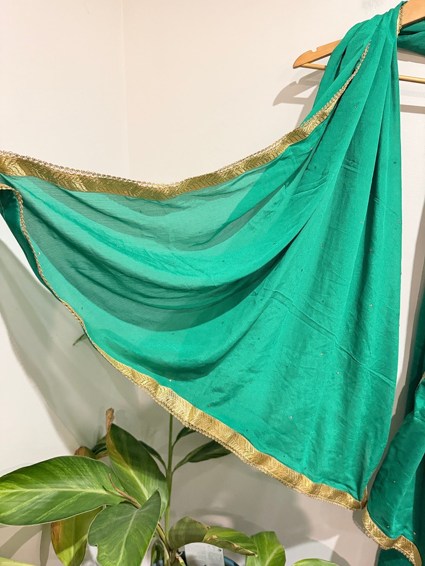 Green Dupatta