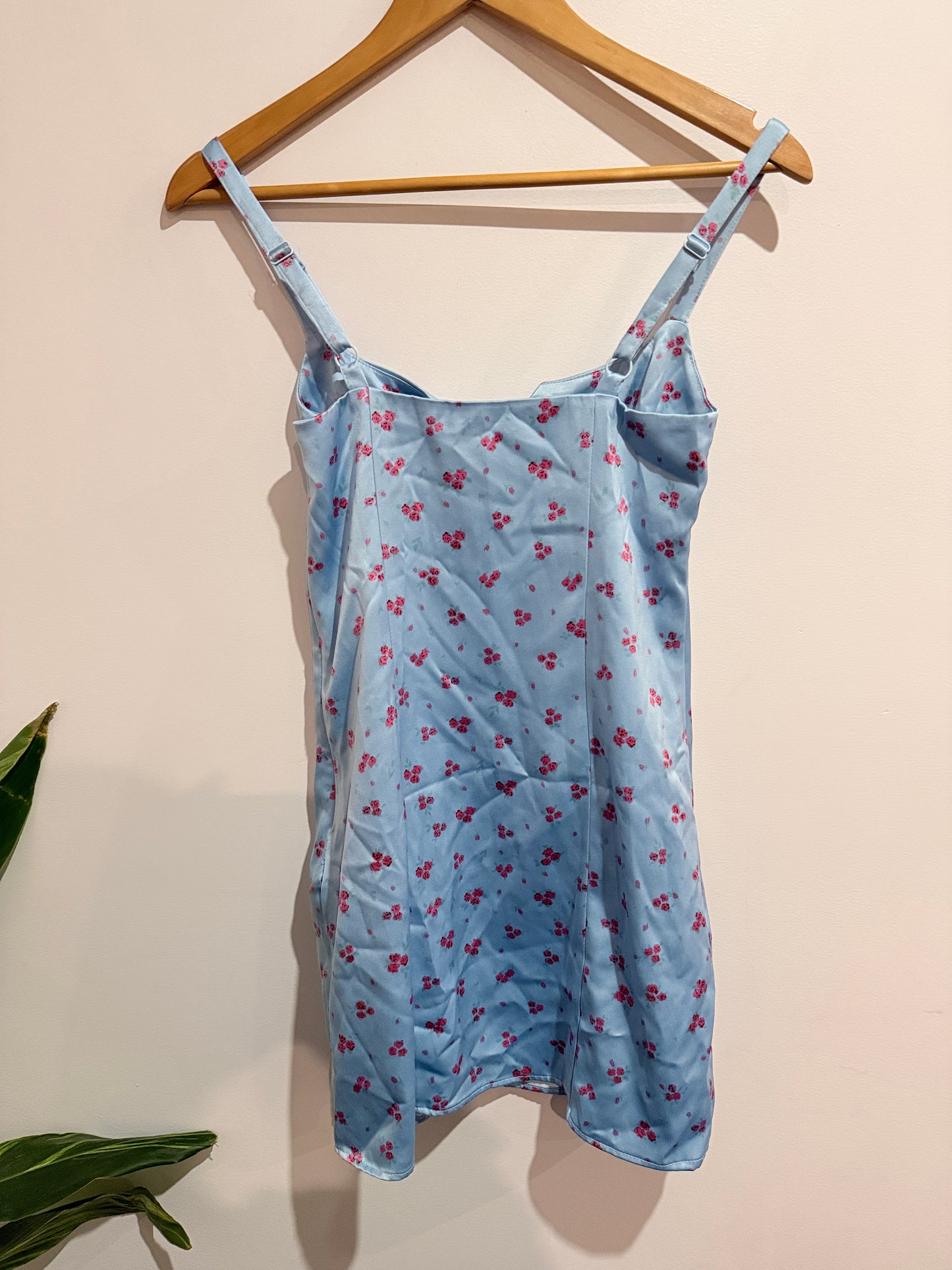 Glassons Blue Floral Satin Mini Dress - Size 6
