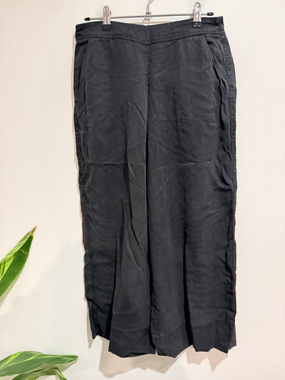 Max Black Wide Leg Lyocell Pants - Size 8