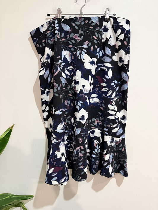 Capture Navy Floral Peplum Skirt - Size 16