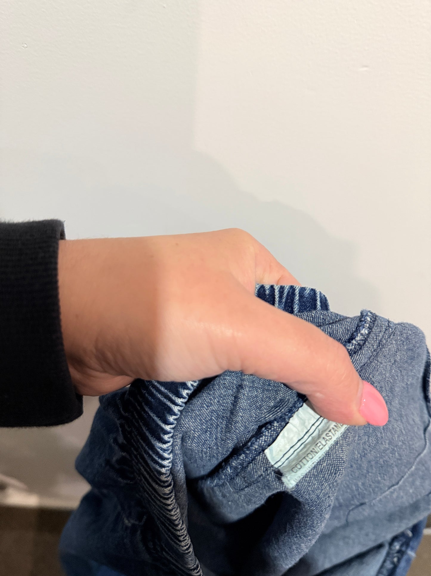 Maya Blue Ombre Denim Cropped Jeans - Size L