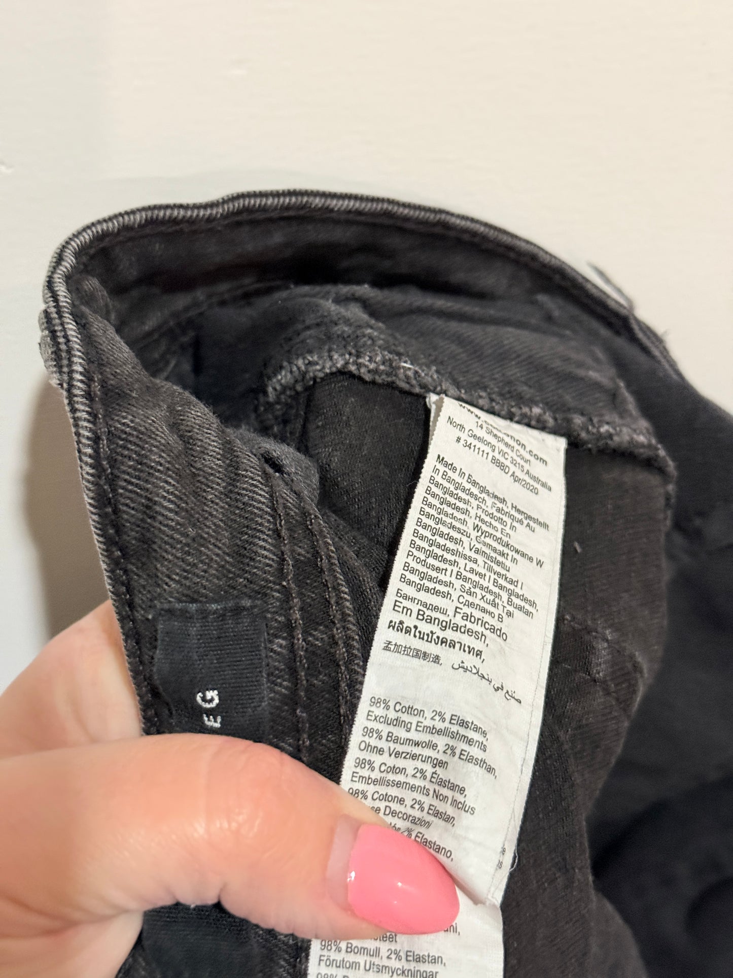 Cotton On Mens Black Tapered Leg Jeans - Size 30