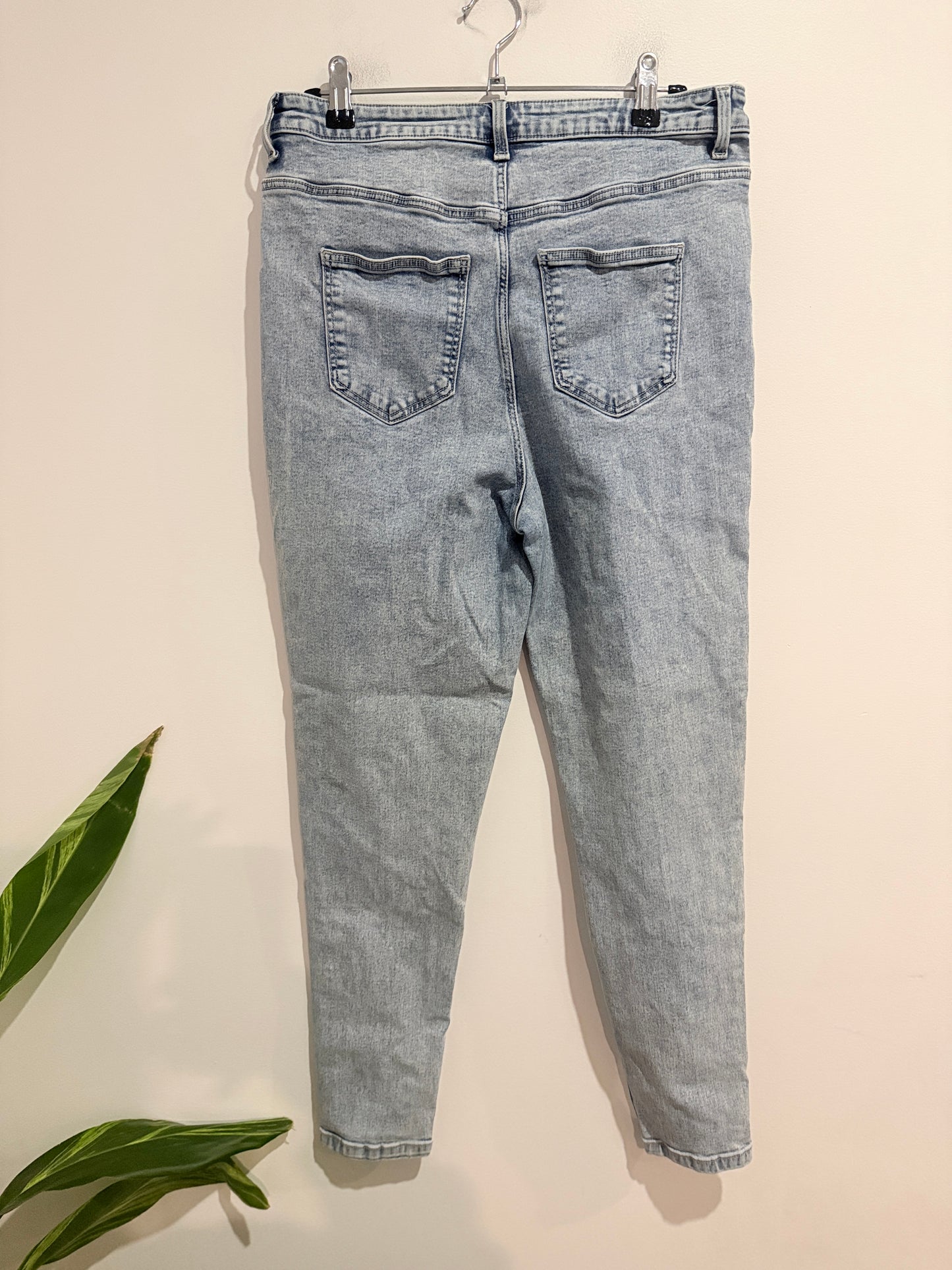 H&H Light Wash High Rise Skinny Jeans - Size 14