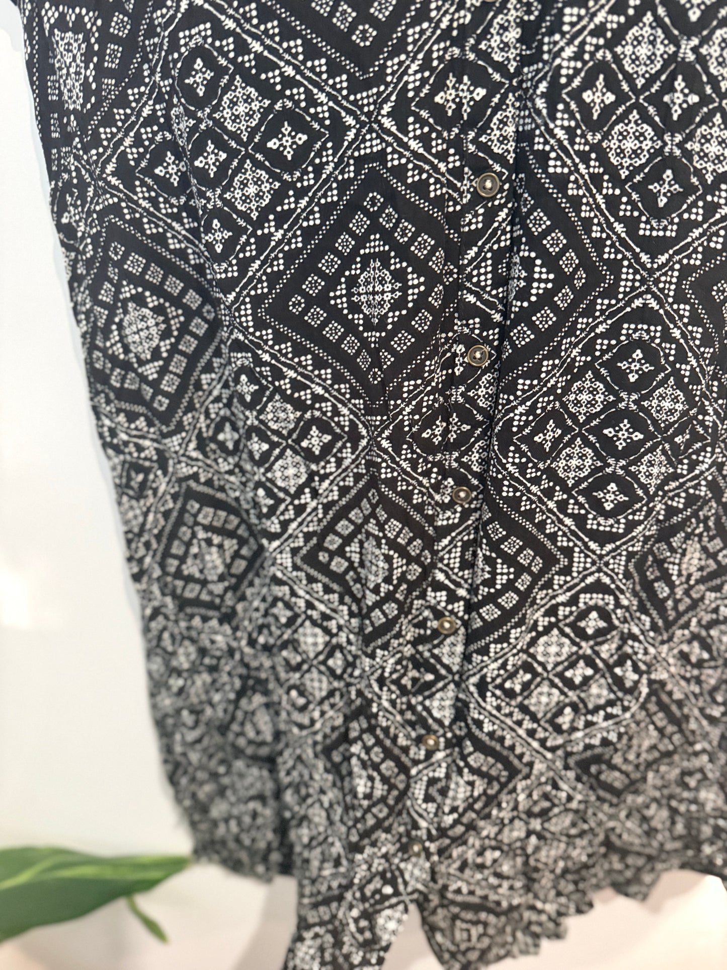 Cut Label Black Aztec Pattern Viscose Dress - 54cm u/arm