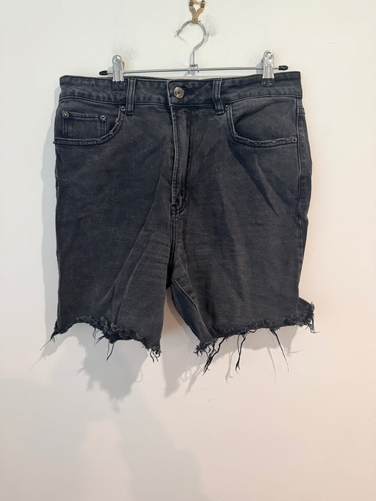 Glassons Denim Washed Black Frayed Hem Shorts - Size 14