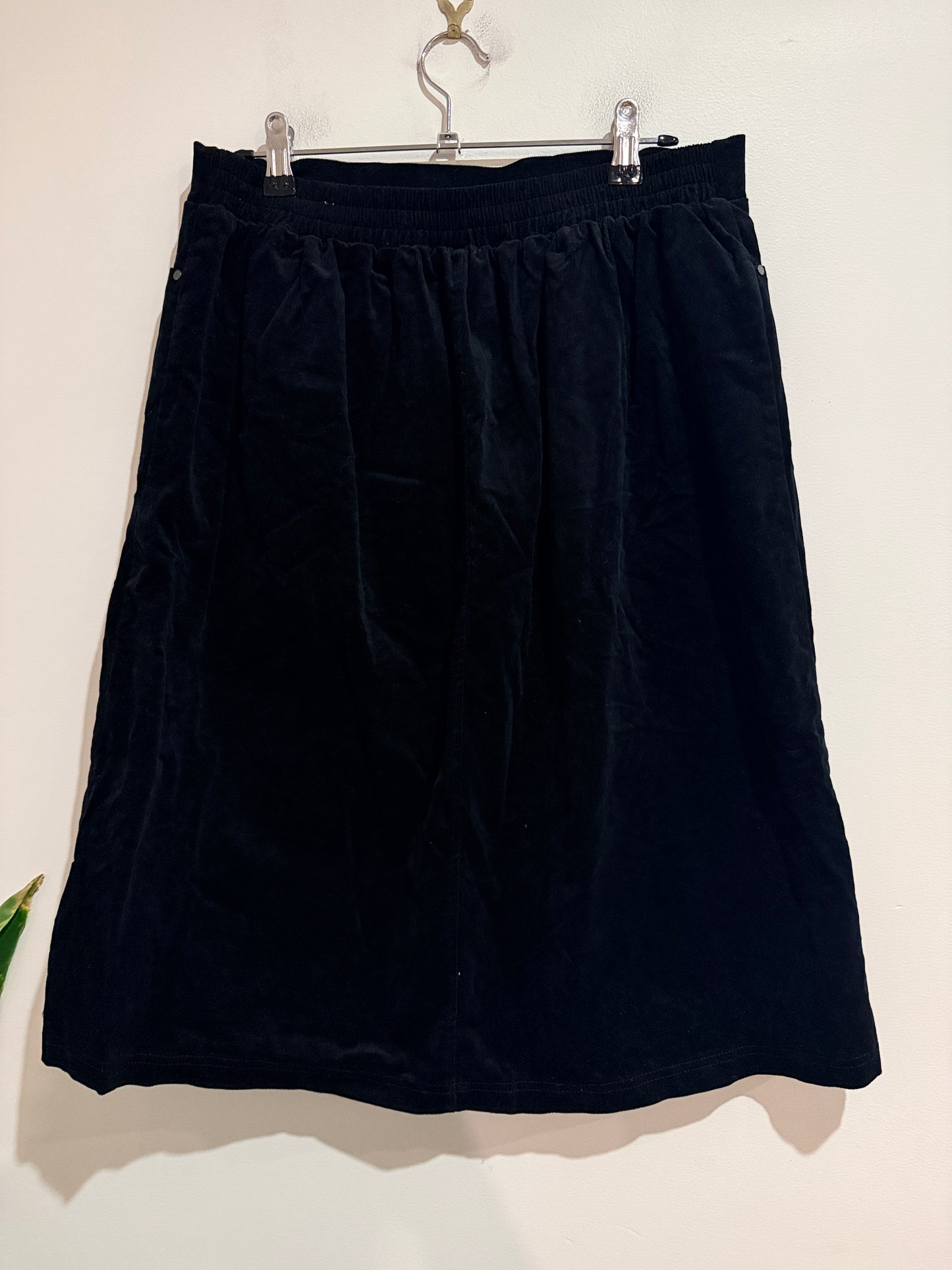 Millers Velvet Midi Skirt Size 14