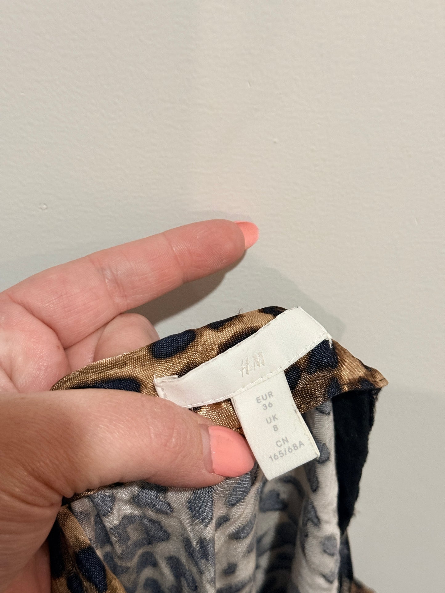 H & M Leopard Print Skirt Size 36