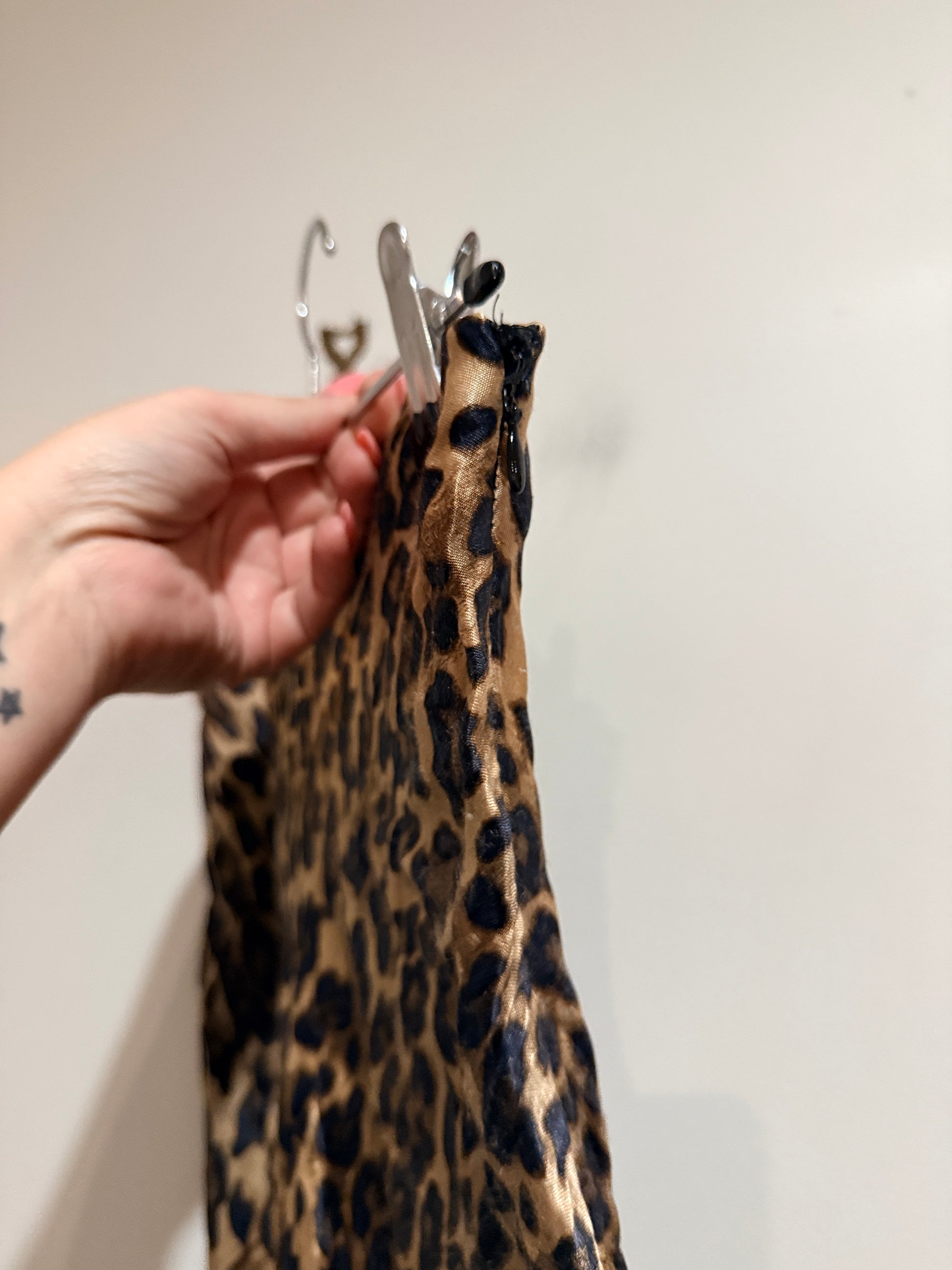 H & M Leopard Print Skirt Size 36