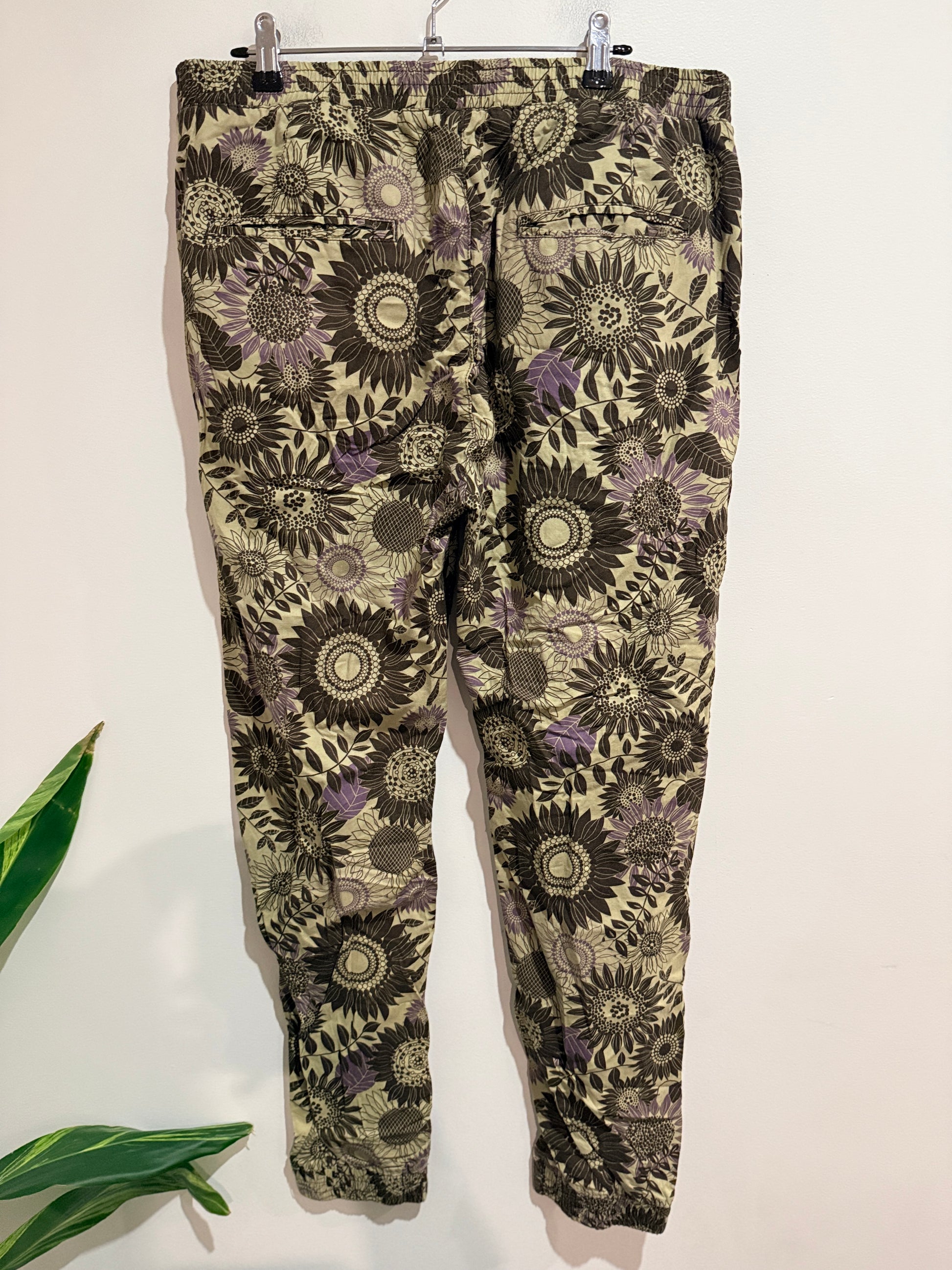 Meccano Jogger-style Pants Size 38/96 | Waist 88cm