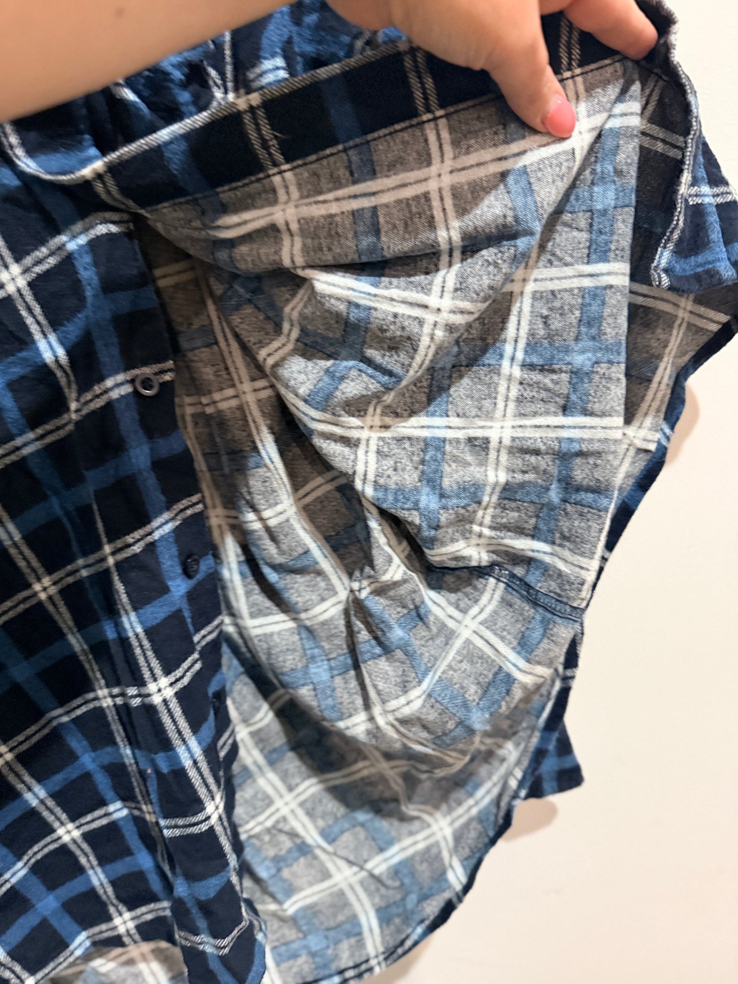 Brand Unknown Checked Shirt Size U/Arm to U/Arm 58cm