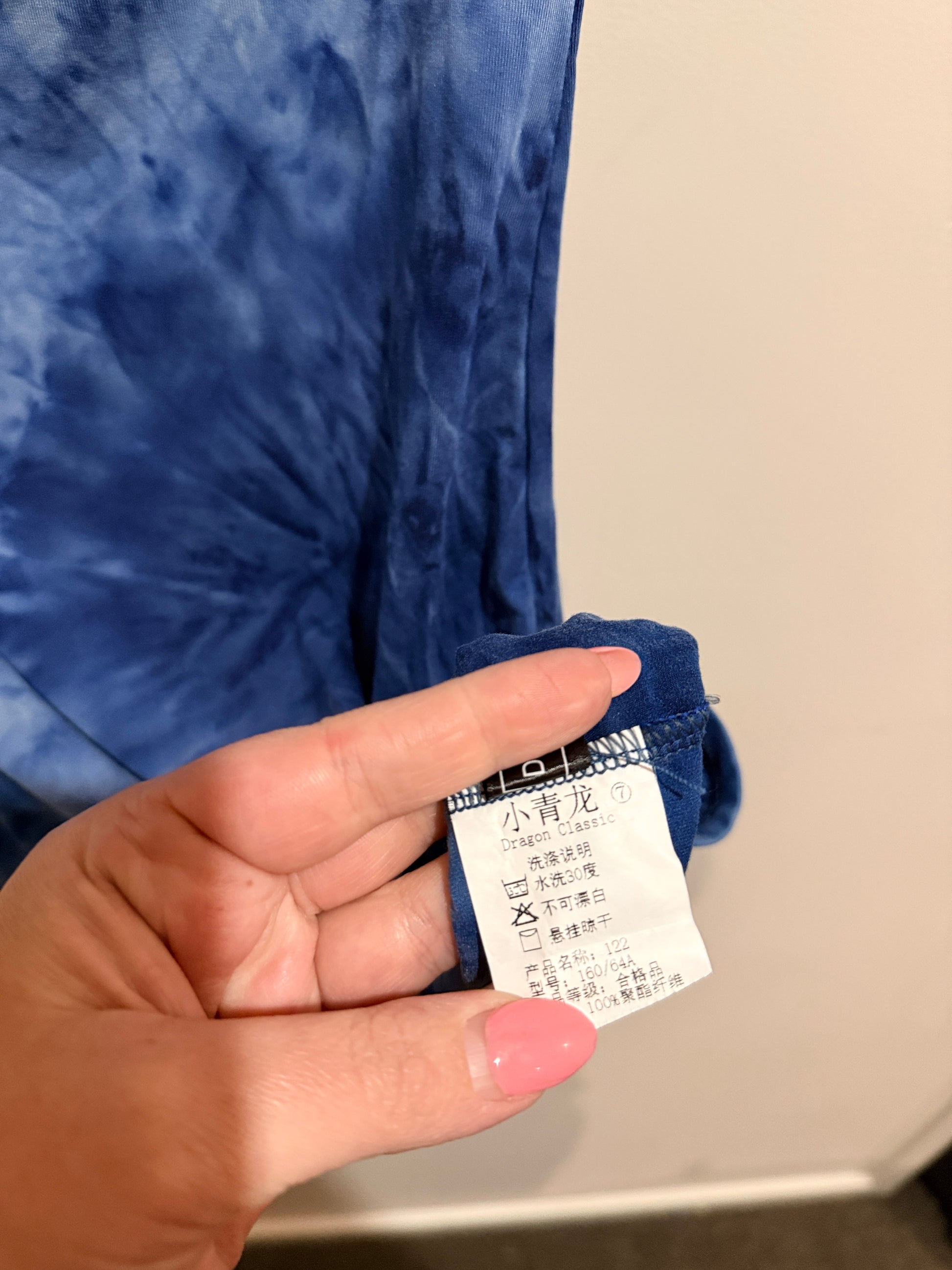 100% polyester
brand: Dragon Classic