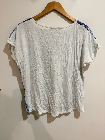 Mirrou Blue & White Floral Print Top - Medium