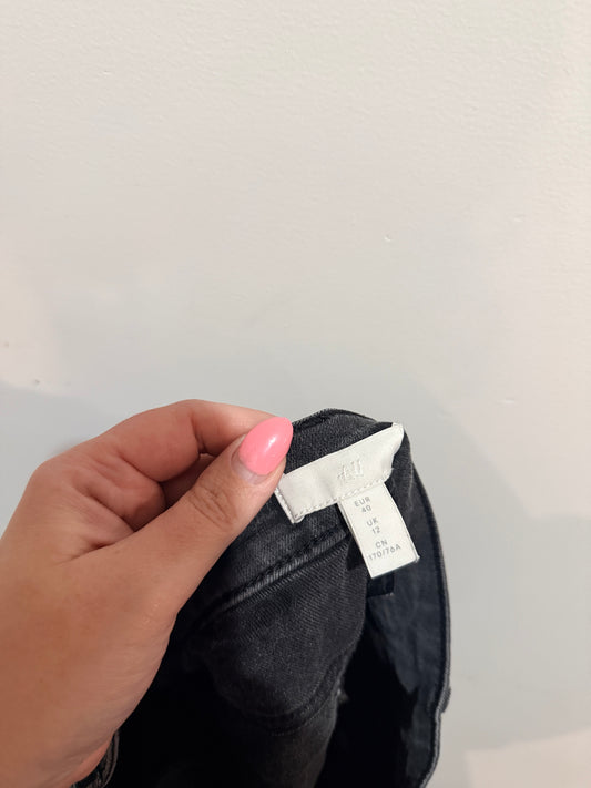 H&M Black Rolled Hem Denim Shorts - Size 12