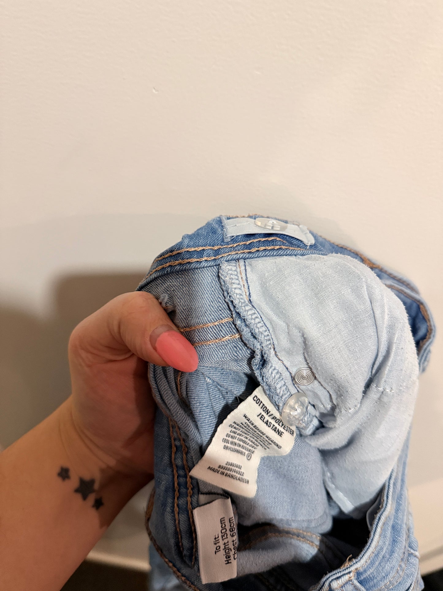 YO Boys Light Wash Distressed Jeans - Size 8