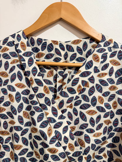 Brand Unknown Leaf Print Shift Dress - 56cm u/arm