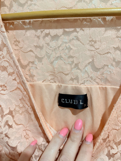 Club L Peach Floral Lace Dress - 60cm u/arm