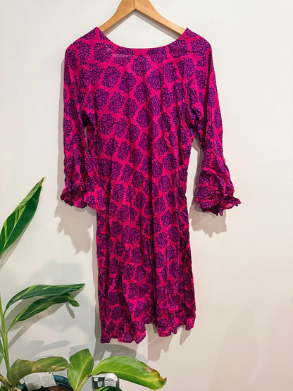 Brand Unknown Pink & Purple Damask Print Dress - 51cm u/arm