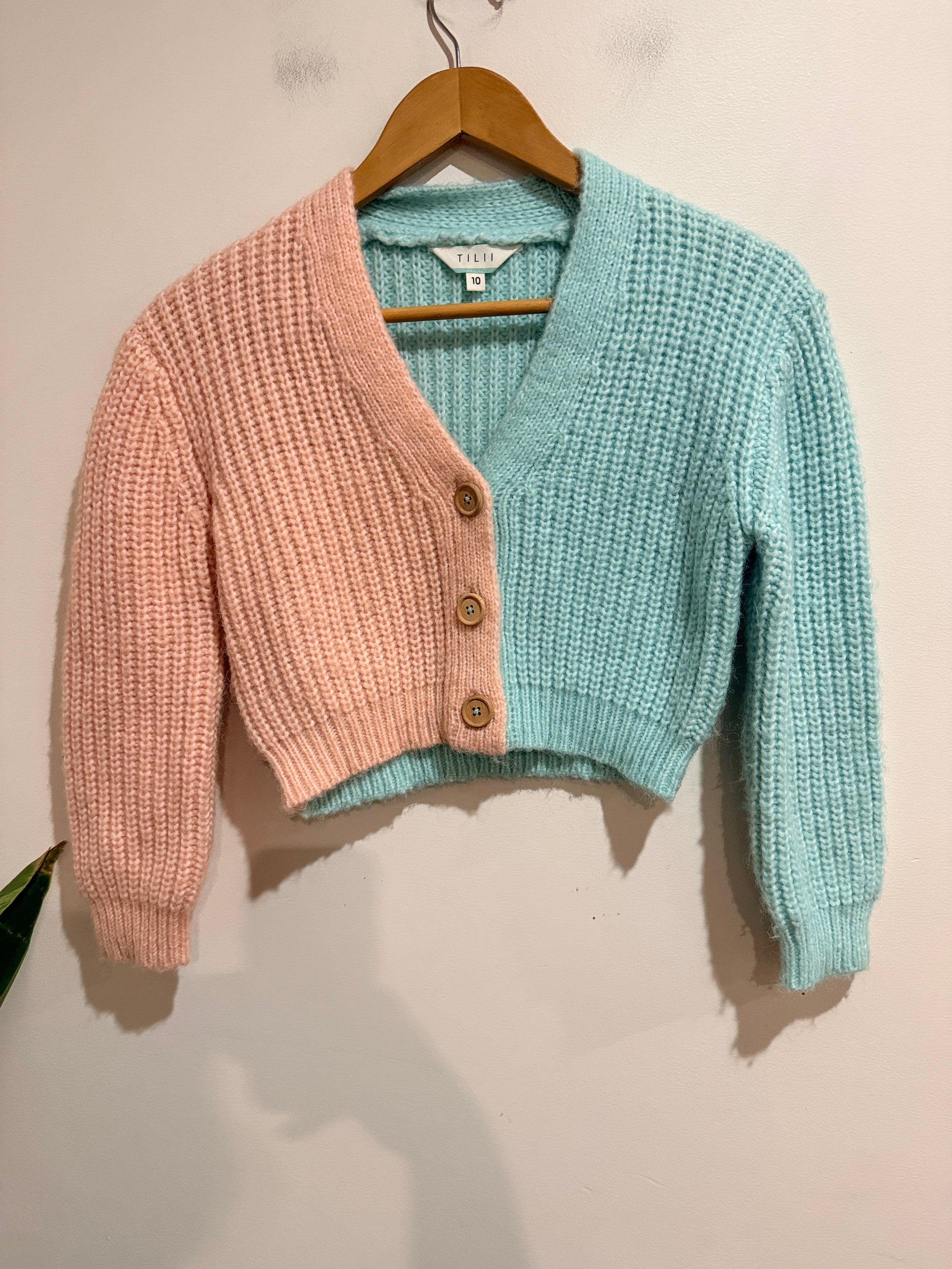 Tilii Kids Cardigan Size 10