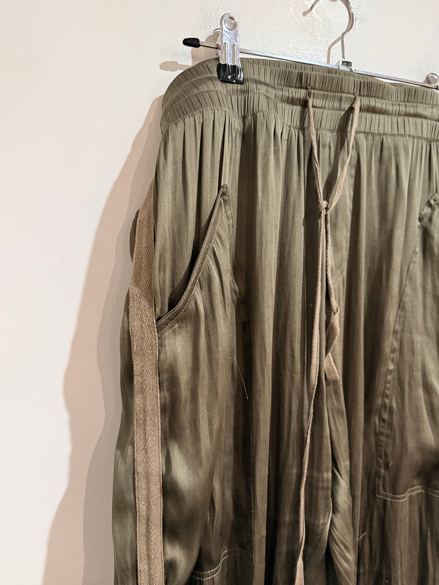Storm Jogger Pants Size 14