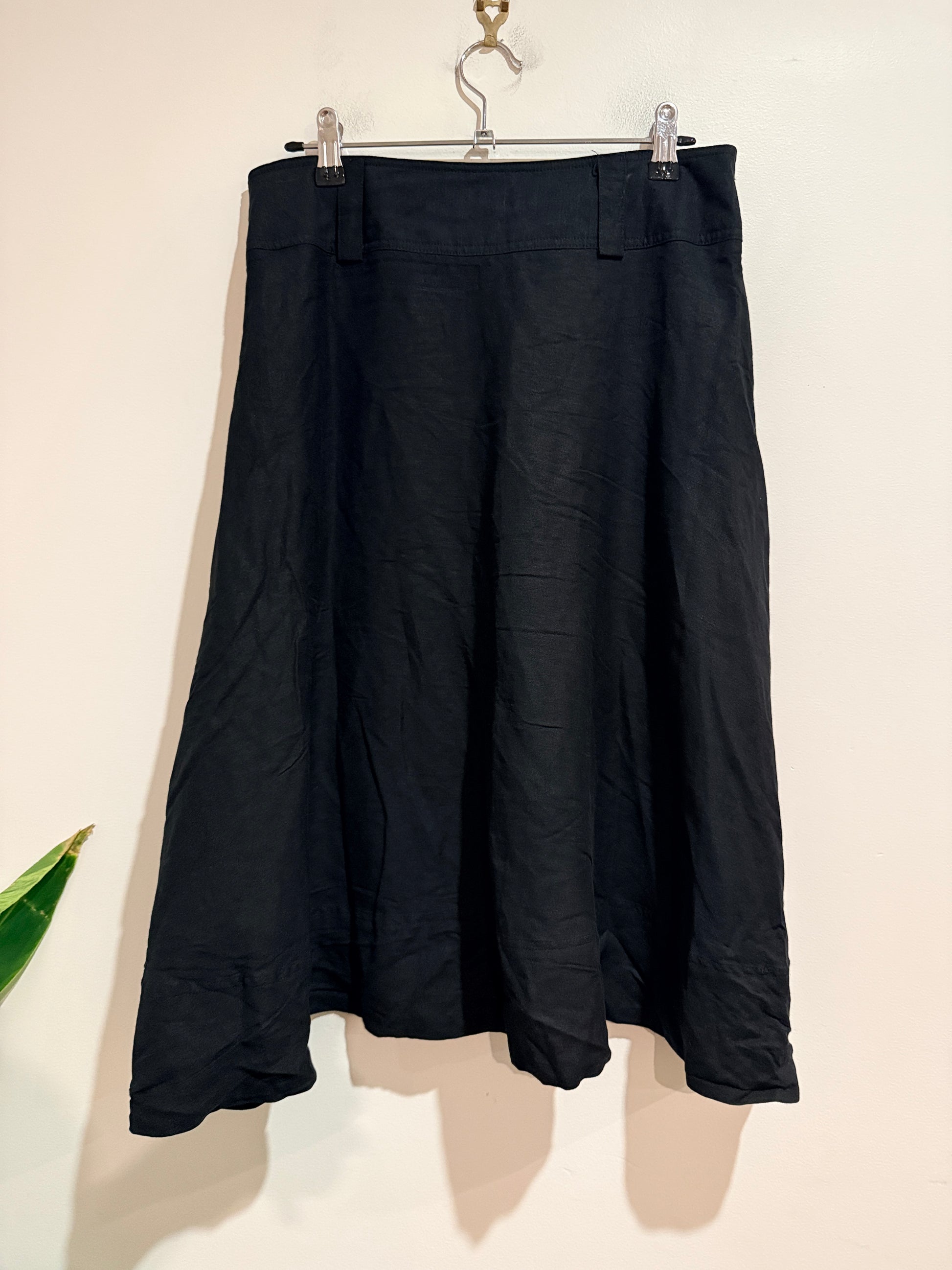 Larry Levine Midi Skirt Size 6 | Waist 78cm