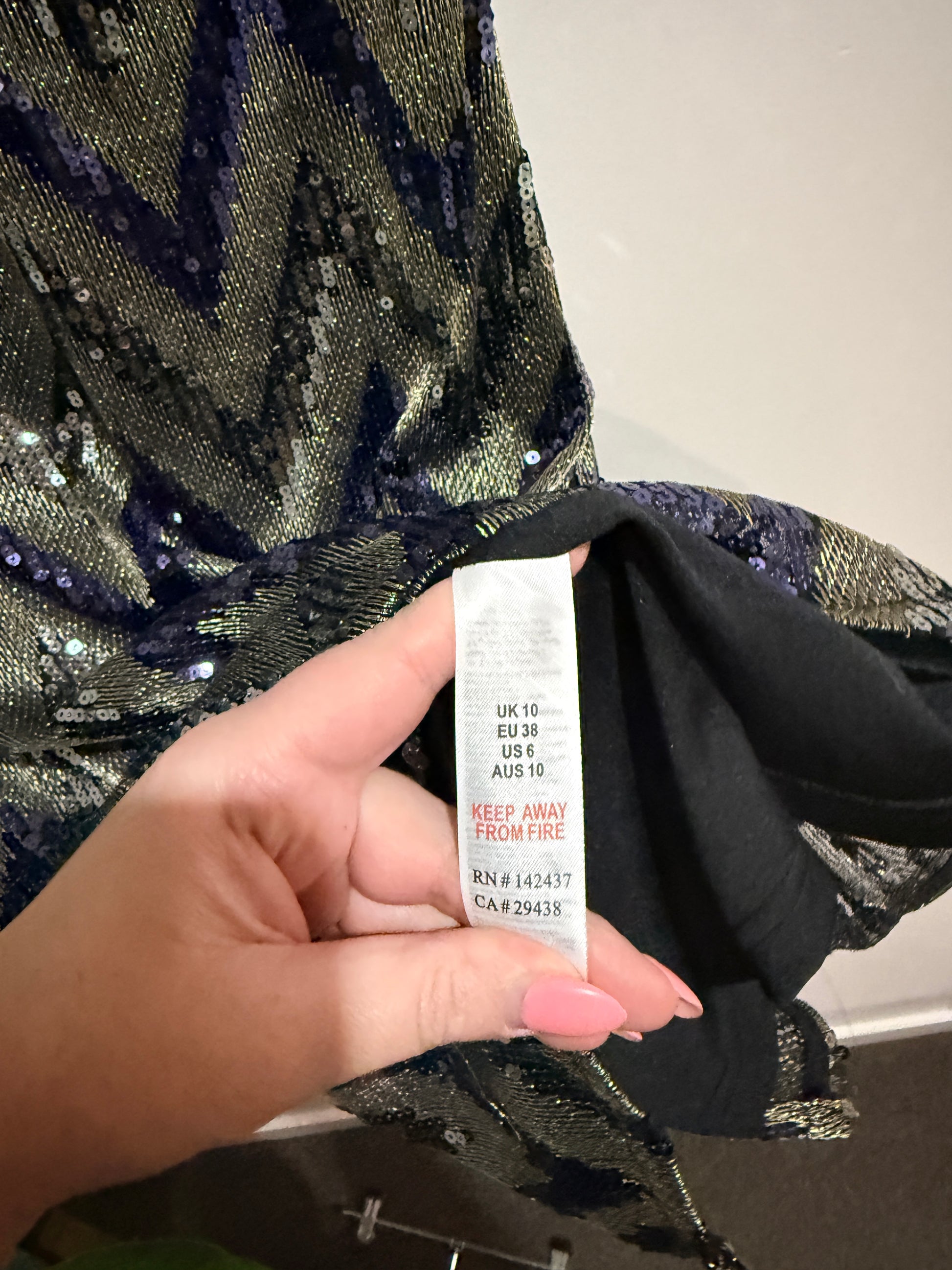 Paper Dolls Shimmer Sequin Dress Size 10