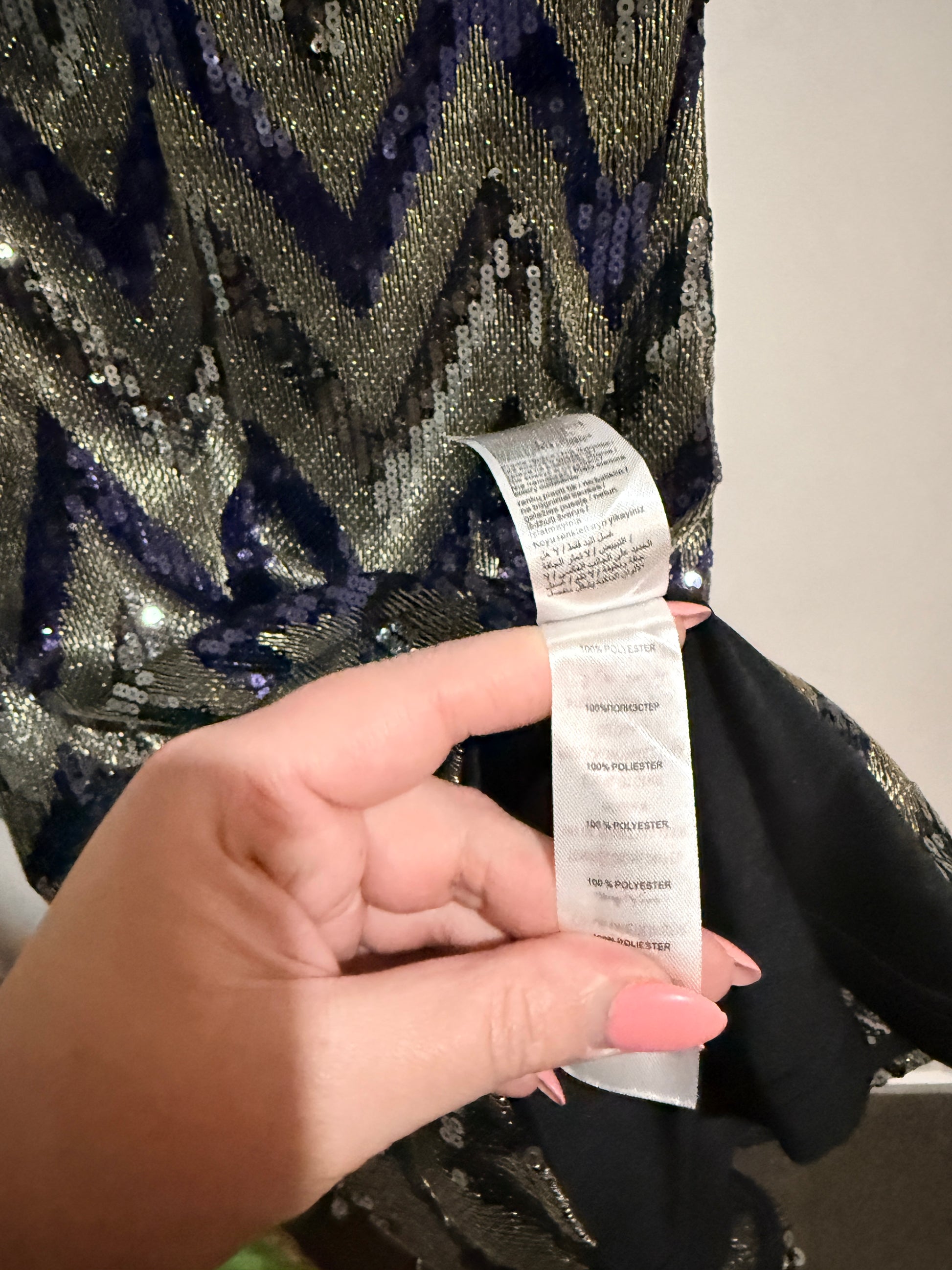 Paper Dolls Shimmer Sequin Dress Size 10