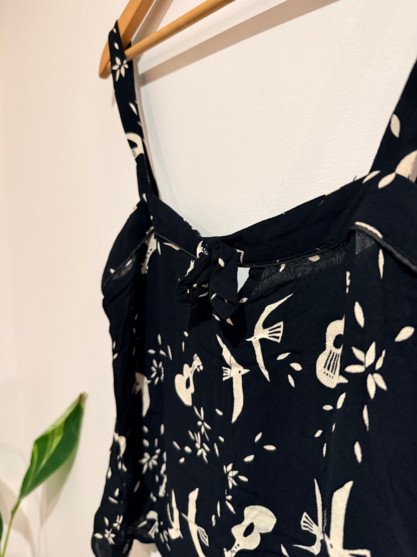 Sylvester (NZ Made) Camisole Top Size M
