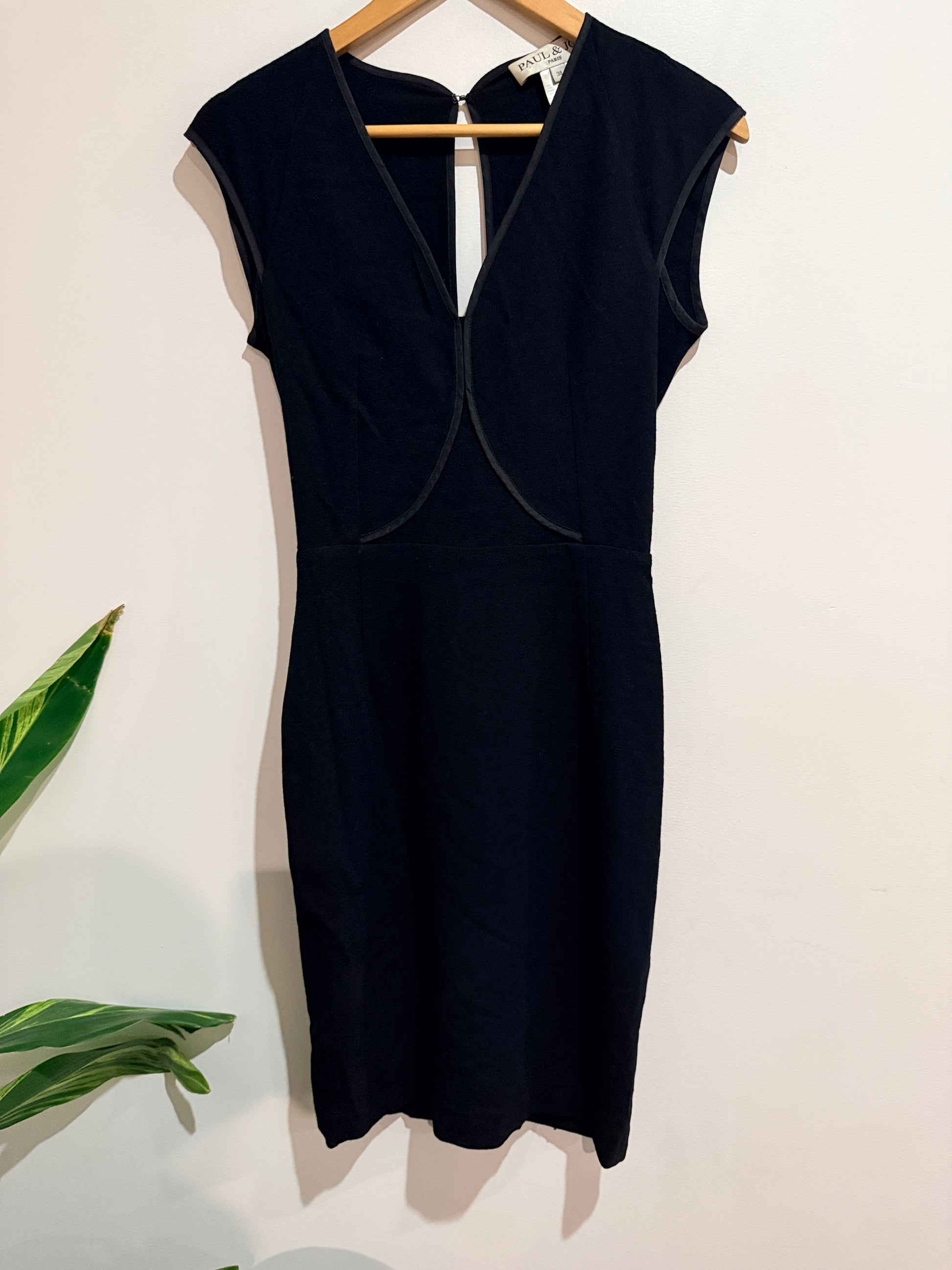 Paul & Joe Sheath Dress Size 38 | U/Arm to U/Arm 42cm