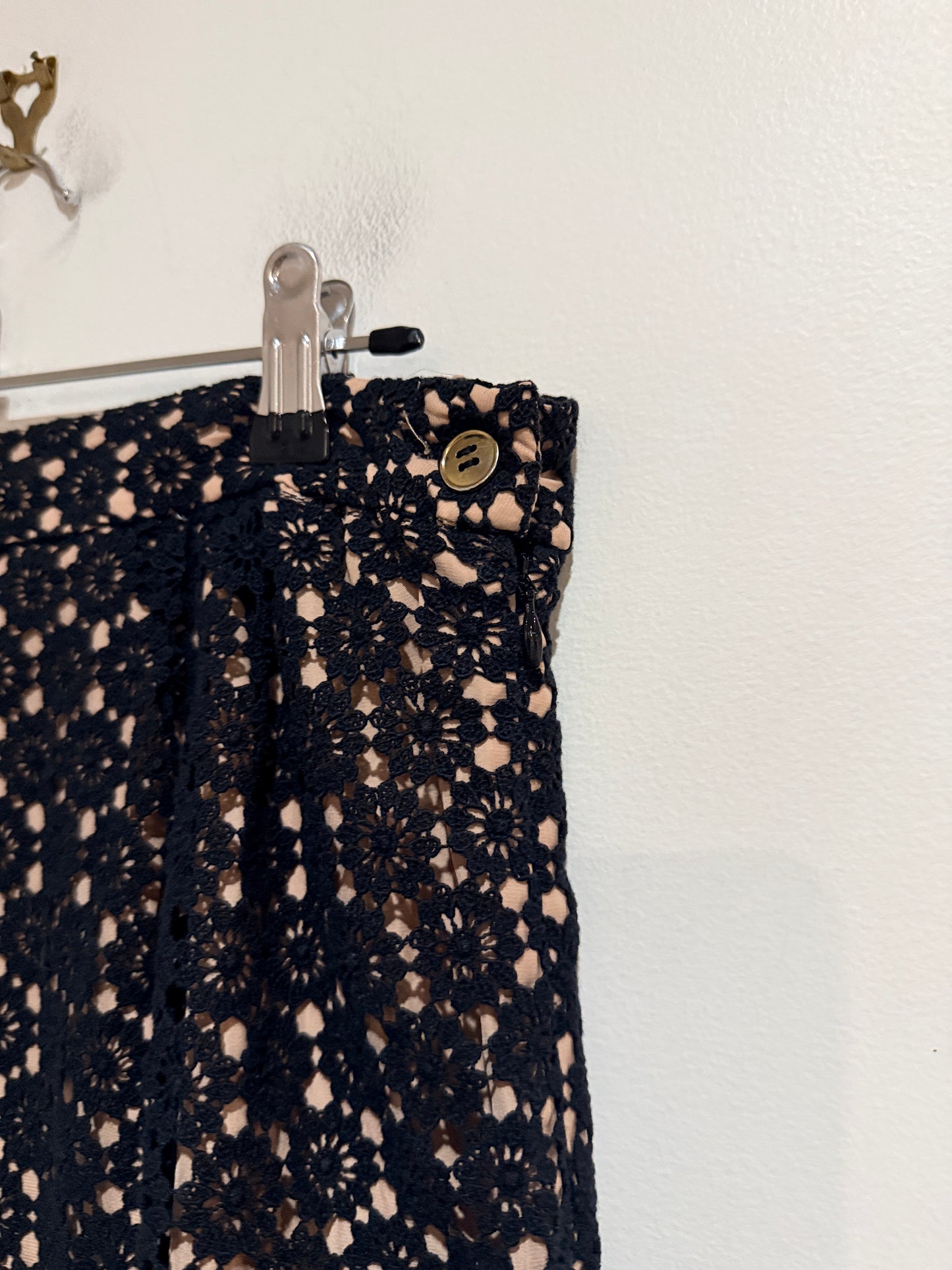 Sylvester (NZ Made) Lace Pencil Skirt Size S