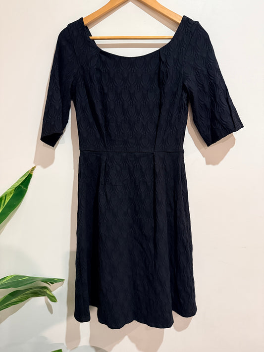 World Hiver 2014 (NZ Made) Lace Midi Dress Size XS